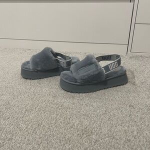 UGG DISCO Slide Sandals